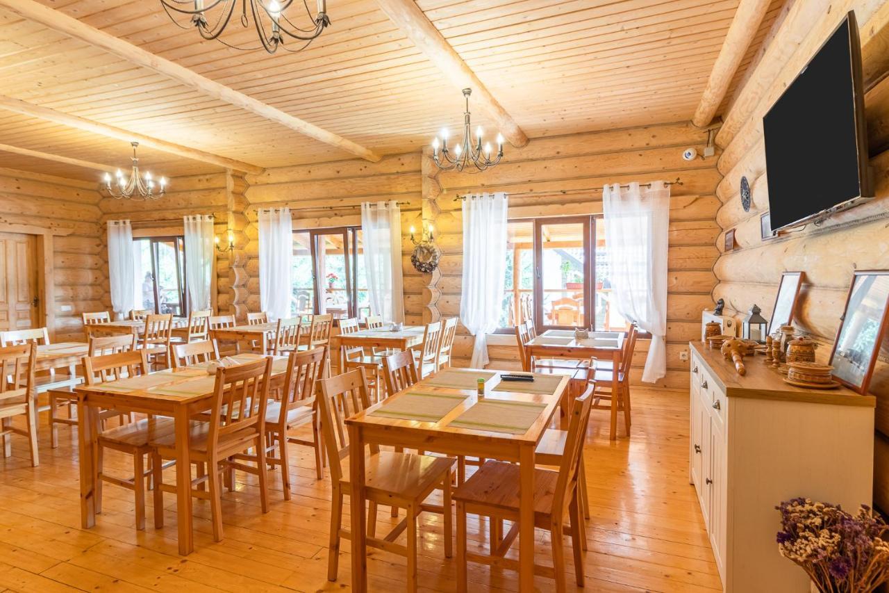 Konopka Guest House บูโคเวล ภายนอก รูปภาพ