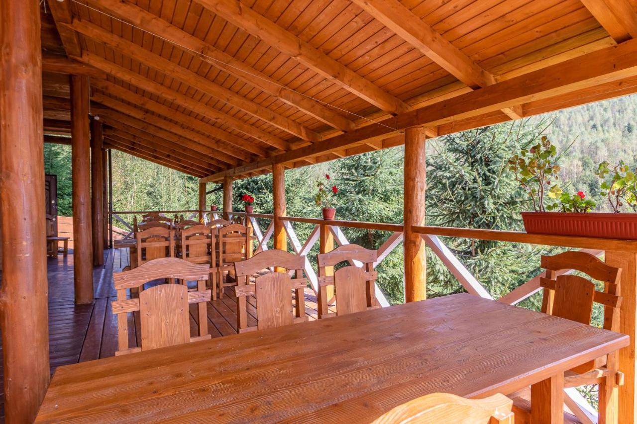 Konopka Guest House บูโคเวล ภายนอก รูปภาพ