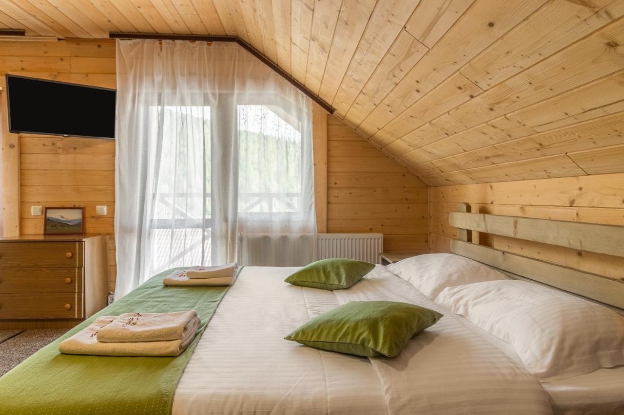 Konopka Guest House บูโคเวล ภายนอก รูปภาพ