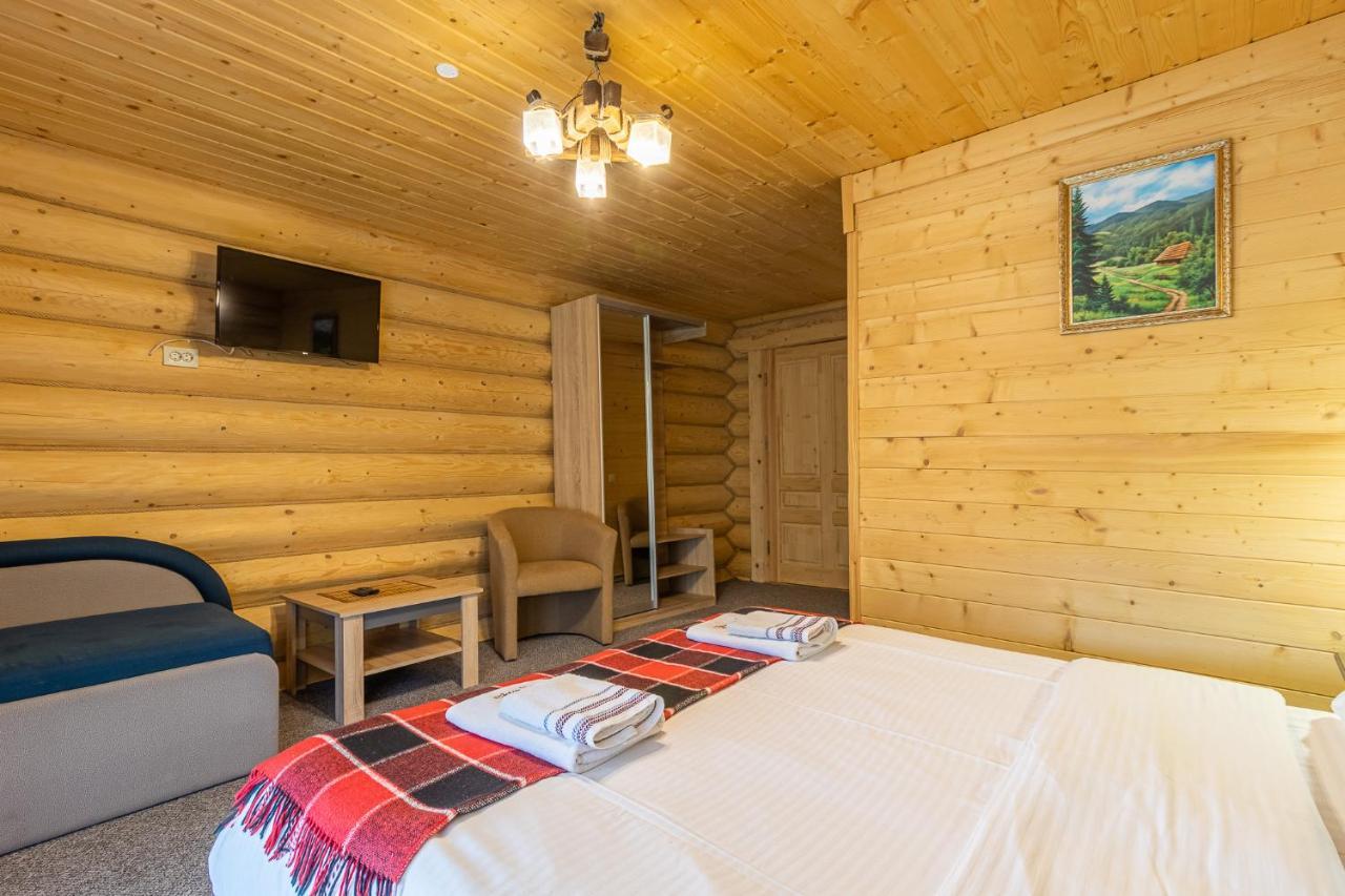 Konopka Guest House บูโคเวล ภายนอก รูปภาพ