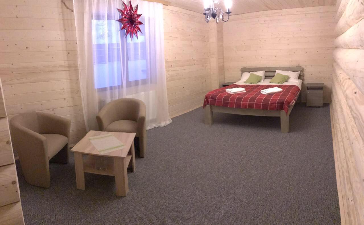 Konopka Guest House บูโคเวล ภายนอก รูปภาพ