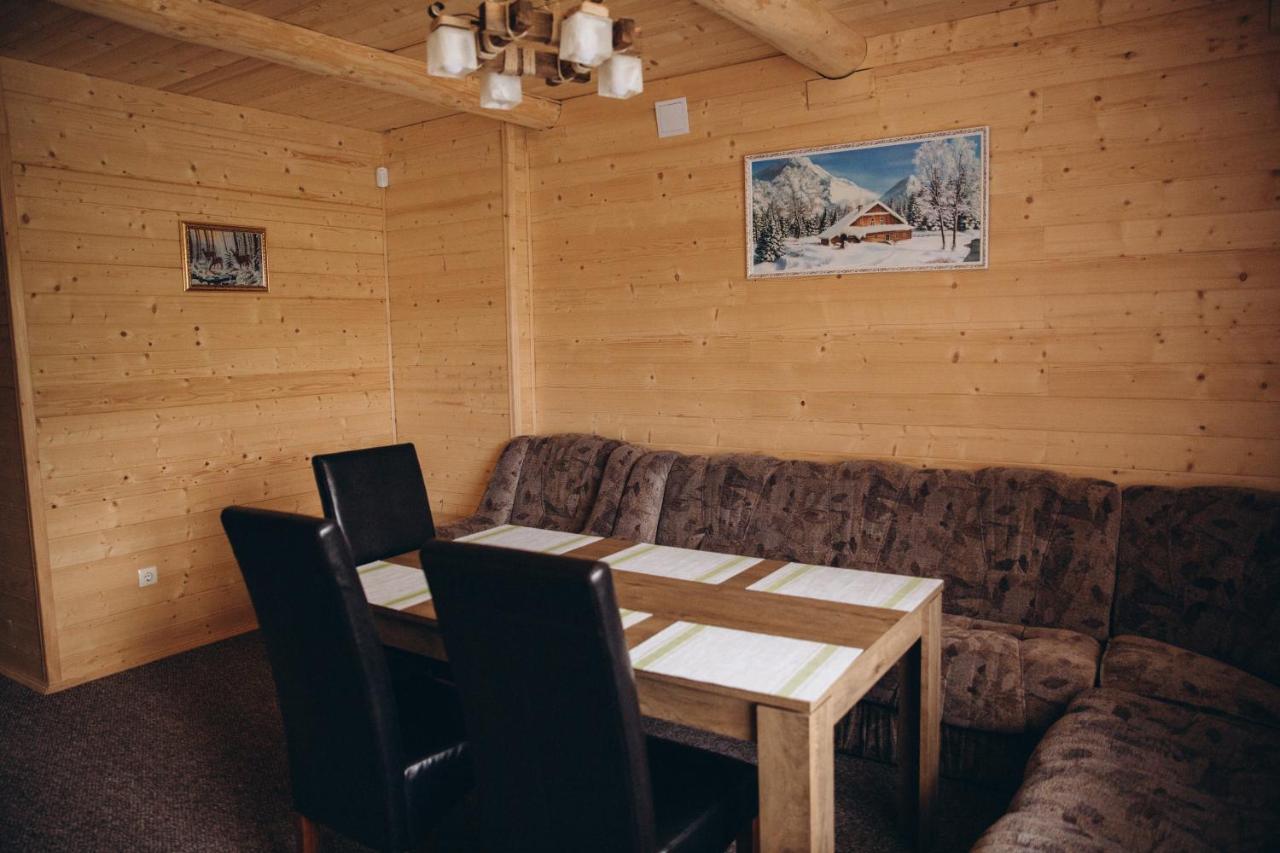 Konopka Guest House บูโคเวล ภายนอก รูปภาพ