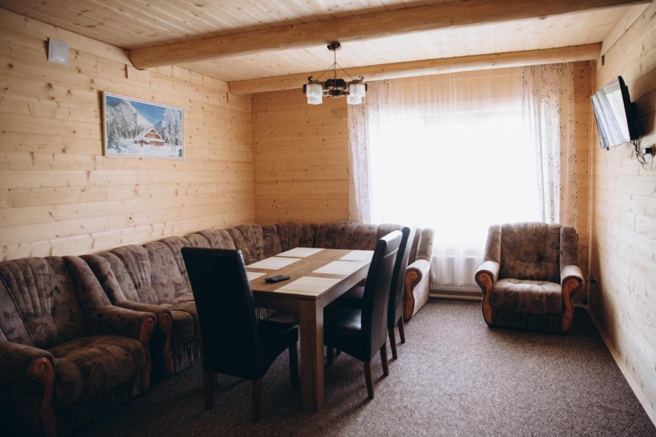 Konopka Guest House บูโคเวล ภายนอก รูปภาพ
