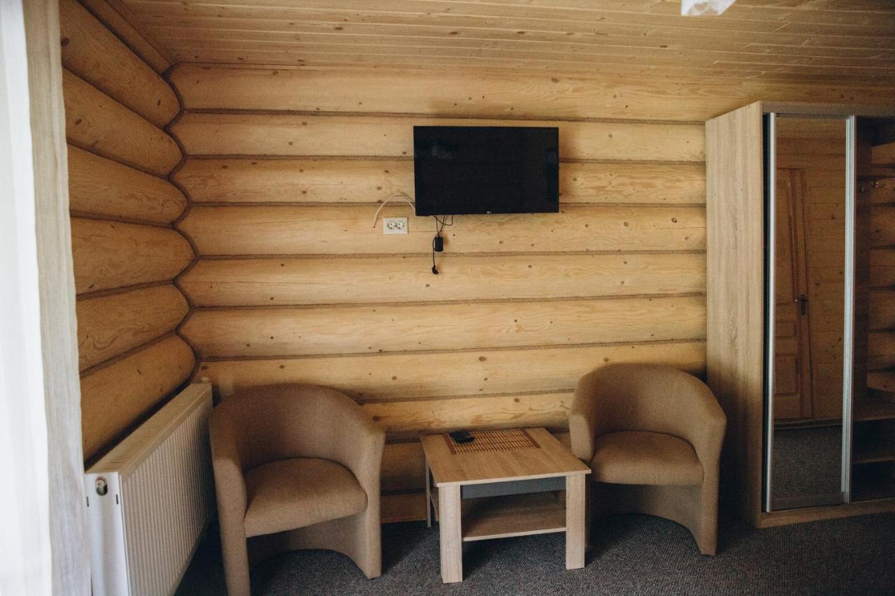 Konopka Guest House บูโคเวล ภายนอก รูปภาพ