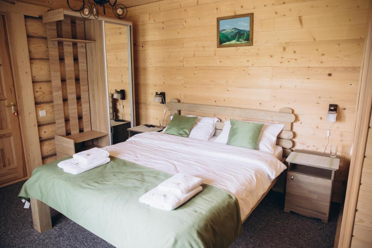 Konopka Guest House บูโคเวล ภายนอก รูปภาพ
