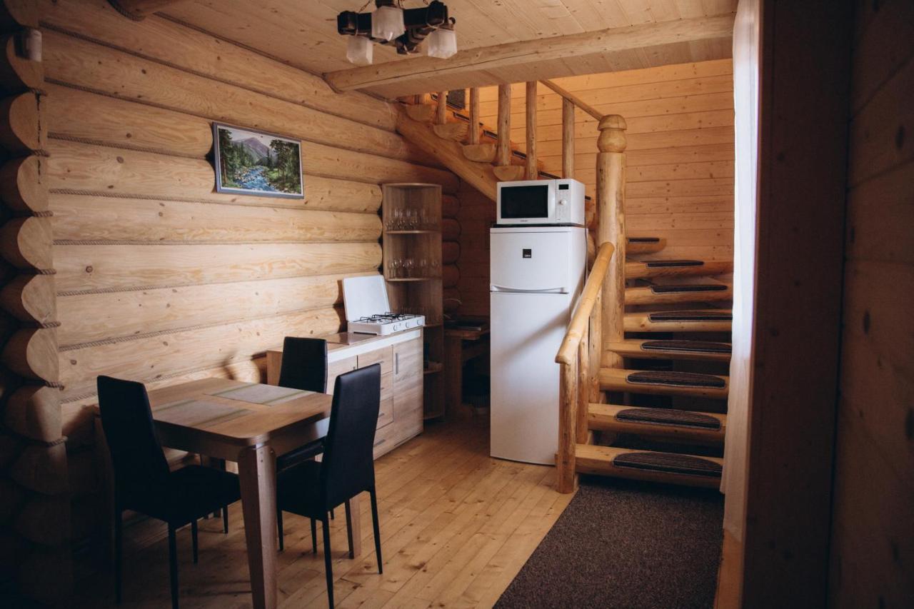 Konopka Guest House บูโคเวล ภายนอก รูปภาพ